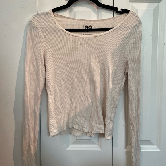 SO Cream Fitted Crop Blouse - Picture 1 of 5